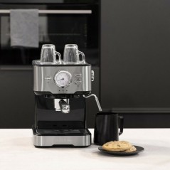 Discover the Princess 249412 Coffee Machine in Stylish Metal - Brew Perfect Coffee Every Time!